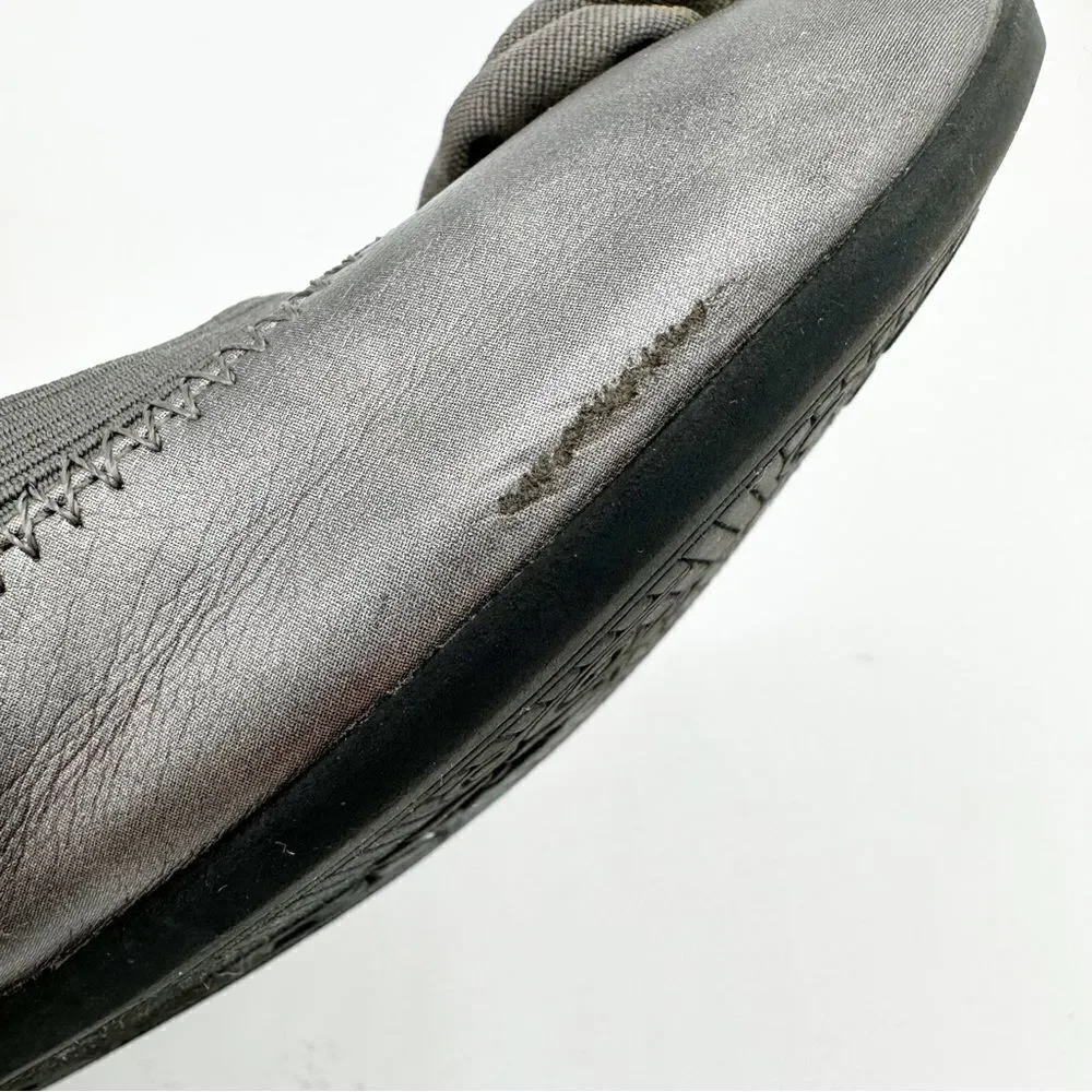 Girls Cynthia‎ Rowley Girls Ballet Flats w/Flower Embellishment Sz 1